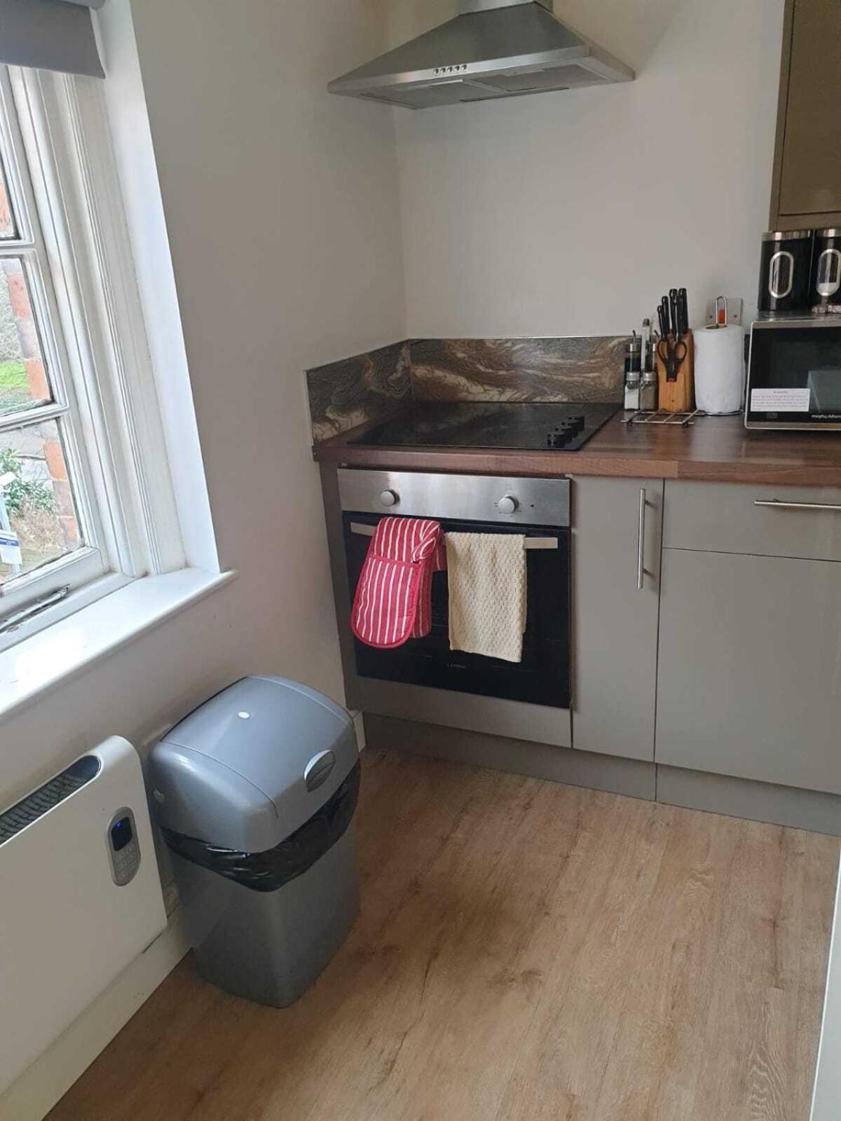Sav Apartments Regent 레스터 객실 사진